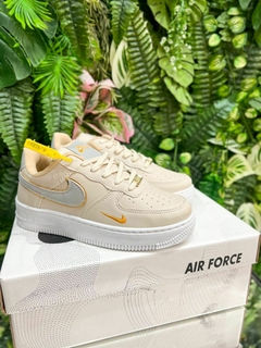 Tenis Air Force Dourado - comprar online