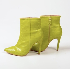 Bota Cano Baixo Verde - comprar online