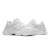 New Balance 9060 'Triple White' na internet