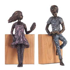 Escultura Leitura em Equilíbrio Porta Livros - comprar online