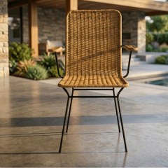 Imagem do Cadeira Tainá com braços alumínio e fibras sintéticas