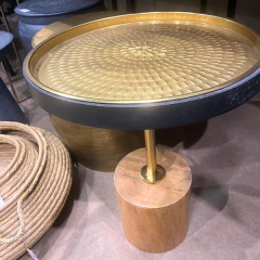 Mesa lateral Bellar - comprar online