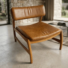 Poltrona Lounge Couro Eco Caramelo