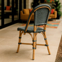 Cadeira Haia Black em Rattan na internet