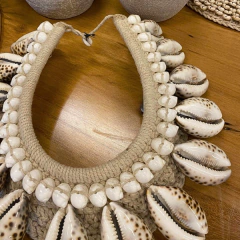 Colar Decorativo Conchas do Pacífico - comprar online