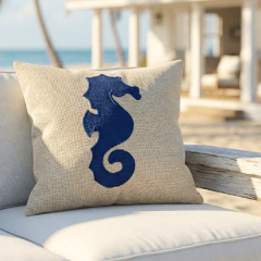 Almofada Sirena Bordada - Coleção Marina - comprar online