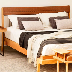 Cama Doss em madeira maciça na internet