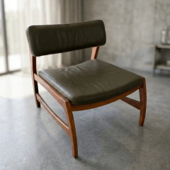 Poltrona Lounge Couro Eco Marrom escuro - CarmelaBlend ® | O Melhor dos Mundos num Click