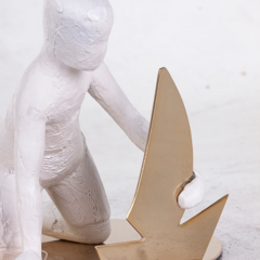 Escultura O Tesouro da Infância - comprar online