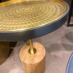 Mesa lateral Bellar na internet