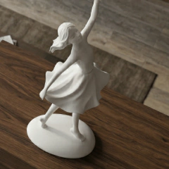 Escultura A Menina com Balões II - loja online