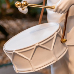 Escultura Sons da Infância - CarmelaBlend ® | Online e Descomplicado