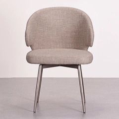 Cadeira Giratória Son em aço carbono na internet