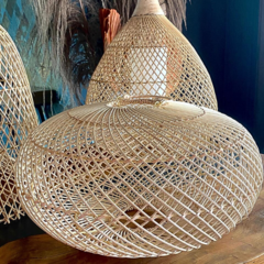 Luminária pendente em Rattan - comprar online