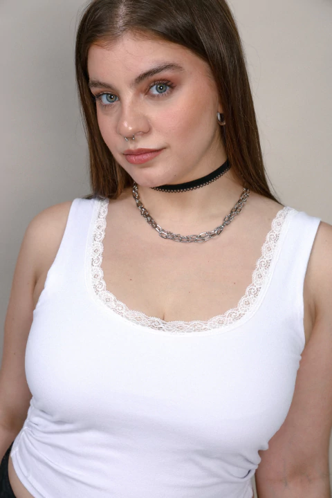 Musculosa con puntilla Caipi - comprar online