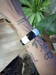 Pulseira listrada pintada a mão - online store