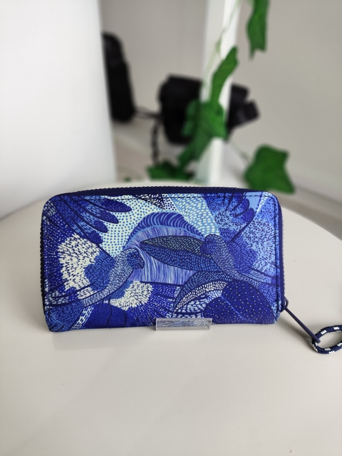 Carteira Farm Astral Dotted Macaws - comprar online
