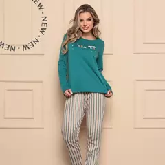 Pijama Longo Feminino Moletinho Coleção Dreamer Luna Cuore - comprar online