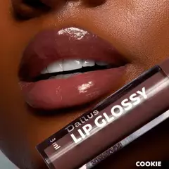 Dailus Lip Glossy - Cookie Acabamento Brilhante Cor Marrom-claro na internet