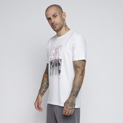 CAMISETA RVCA SCRAWLS BRANCO na internet