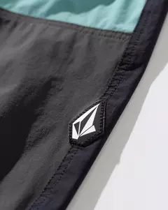 BOARDSHORT VOLCOM RETRIEVER LIBERATOR AZUL E PRETO - Board World