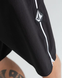 Imagem do BOARDSHORTS VOLCOM SPONGE IMP BLACK