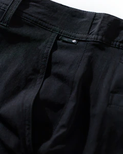 BERMUDA VOLCOM HIBRIDA CASHED CARGO IMP BLACK - Board World