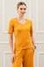 Blusa Gola V Canelada Mostarda