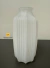 Vaso Jarro Médio Branco Leitoso Decorativo Vidro Textura P - comprar online