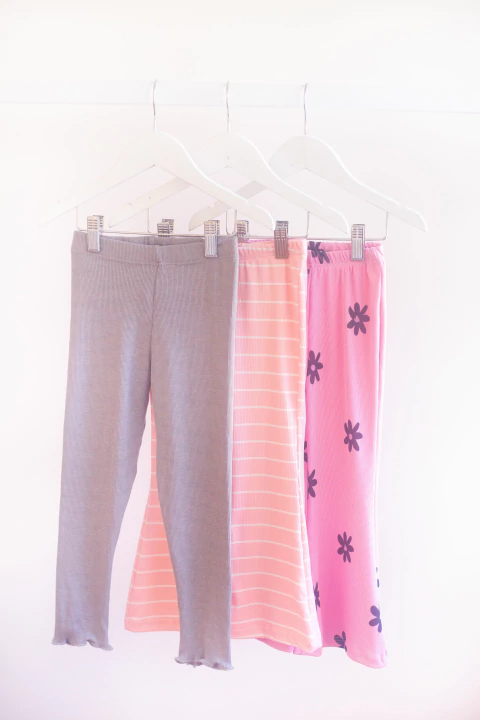 Combo Calza Rulotte Gris + Calza Margarita Rosa+ Calza Rayada Rosa - comprar online