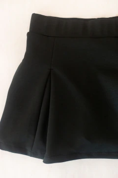 Short Pollera Oysho Negro - comprar online