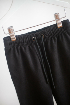 Pantalón de vestir Sarga Negro - comprar online