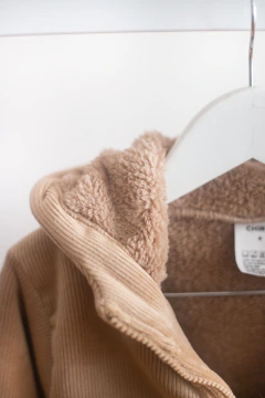 Campera Corderito Latte - comprar online