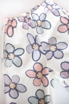 Conjunto Frisa Flores Otoño en internet
