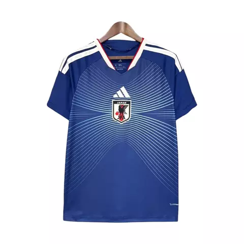 Camisa seleção do Japão 2026/2027 masculina azul com detalhes em branco e vermelho, com logo da Adidas e emblema da federação japonesa de futebol