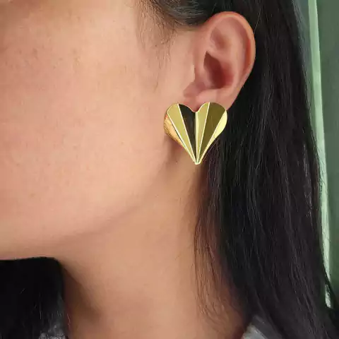 Brinco organico coração dobrado