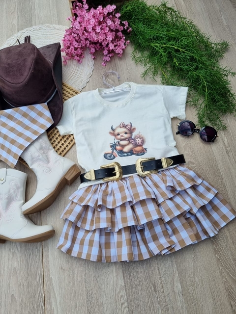 Conjunto Saia Três Babados com T-Shirt Over
