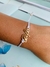 Pulseira tornozeleira de macramê escrita semi joia Amor e Life vida na internet