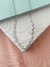 choker colar folheado a prata de trevo esmaltado branco - loja online