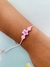 Pulseiras Tornozeleiras de macramê com inicial colorido miçanga Candy Colors - Dondocas
