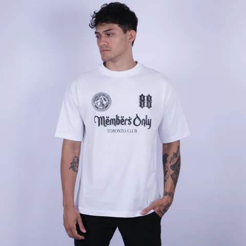 Camiseta OVERSIZED estampada branca blusa camisa Streetwear em algodão 30.1 modelo Members Only branca Premium OVERSIZED