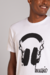 Camiseta Branca Headphone Music na internet