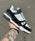 Louis Vuitton Trainer Black and white na internet