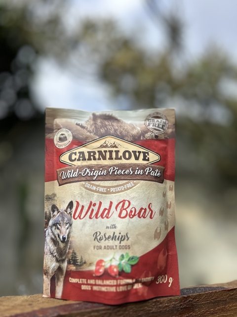 Patê para cães carnilove javali com folhas de rosa mosqueta