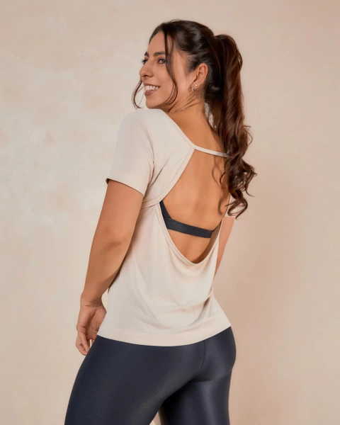 Blusa Isa - Areia - comprar online