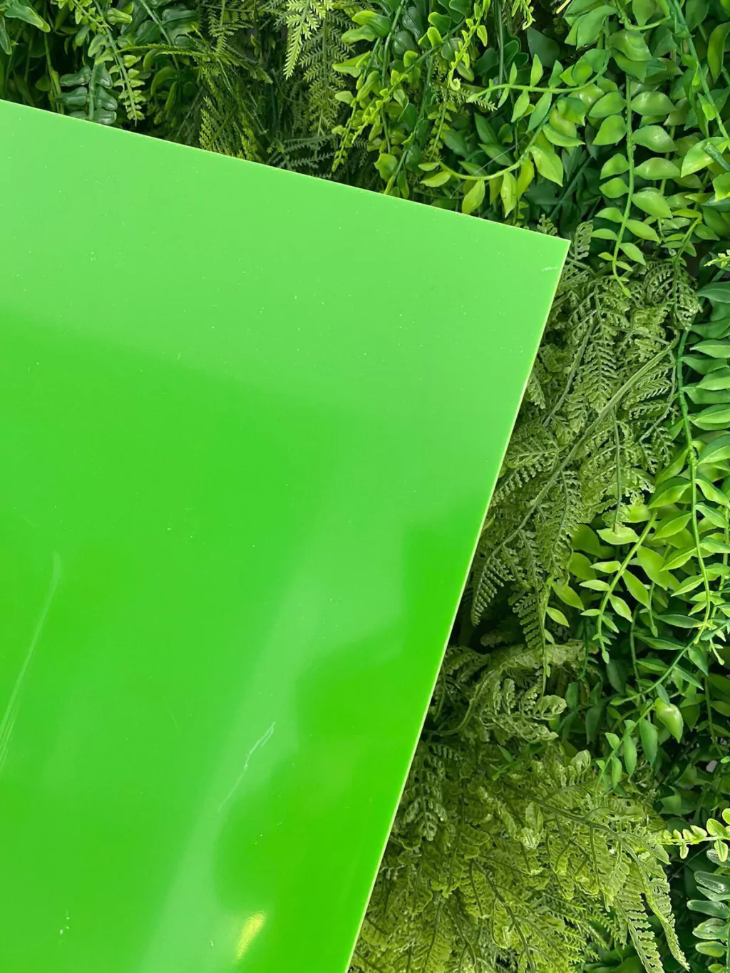 Chapa de acrílico 40x50cm - Verde Folha (2mm)