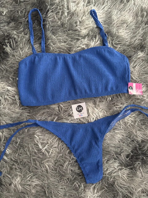 Bikini azul texturada bando