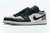 Air Jordan 1 Low "Shadow" na internet