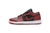 Air Jordan 1 Low "Reverse Bred" na internet