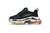 Balenciaga Triple S "Black Red" na internet